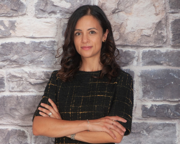 Athena Peppes, AI speaker, adviser and author of AI-Q